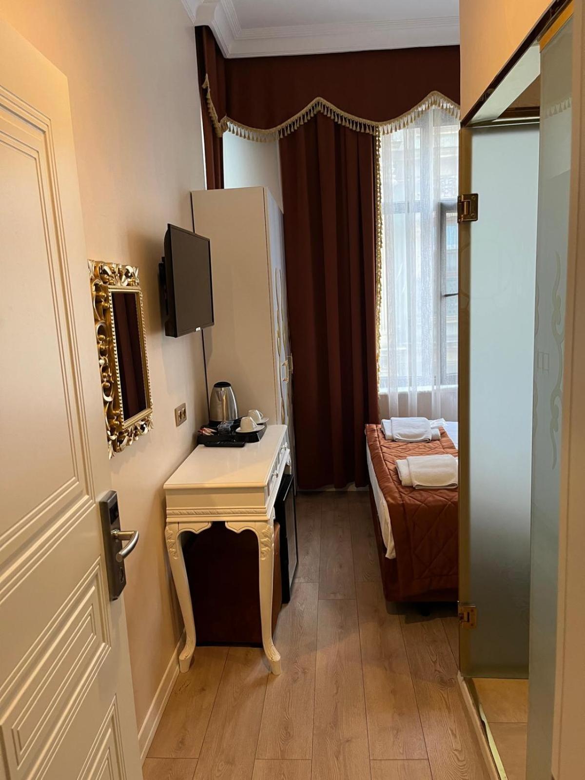 Boss To Taksim Hotel Истанбул Екстериор снимка